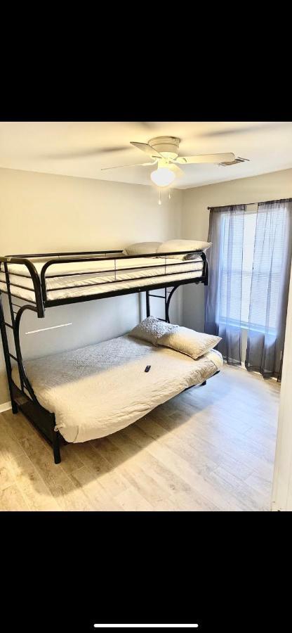 فيلا تشارلستونفي Sleeps 10!**10Min Dt Chas/5Min Airport! المظهر الخارجي الصورة